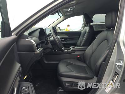 2025 Toyota Grand Highlander XLE - zdjęcie 7 z 25 - miniatura
