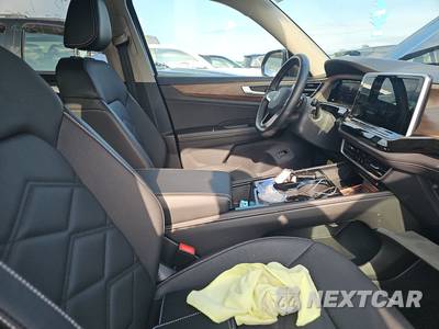 2025 Volkswagen Atlas 2.0T SE w/Technology - zdjęcie 8 z 19 - miniatura