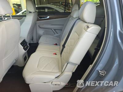 2025 Volkswagen Atlas 2.0T SE w/Technology - zdjęcie 13 z 29 - miniatura
