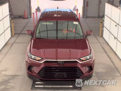 2025 Toyota Grand Highlander XLE - zdjęcie 2 z 35 - miniatura