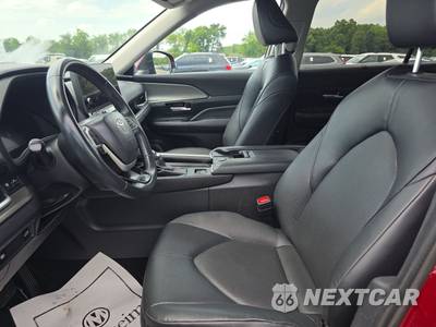 2025 Toyota Grand Highlander XLE - zdjęcie 7 z 35 - miniatura