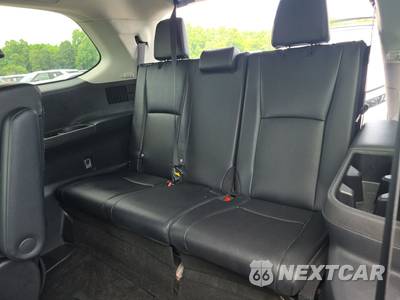 2025 Toyota Grand Highlander XLE - zdjęcie 14 z 35 - miniatura