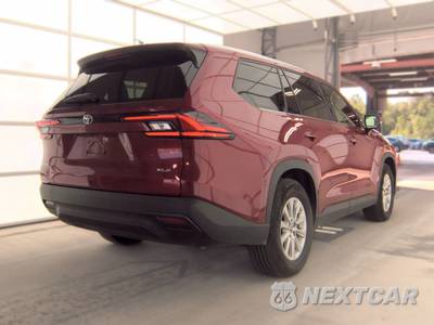 2025 Toyota Grand Highlander XLE - zdjęcie 4 z 35 - miniatura
