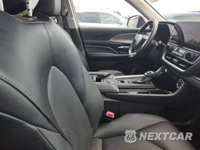 2025 Toyota Grand Highlander XLE - zdjęcie 8 z 35 - miniatura