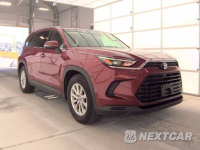 2025 Toyota Grand Highlander XLE - zdjęcie 3 z 35 - miniatura