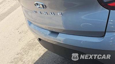 2025 Hyundai Venue SEL - zdjęcie 25 z 26 - miniatura