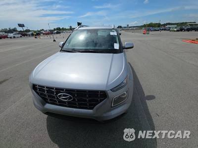 2025 Hyundai Venue SEL - zdjęcie 2 z 26 - miniatura
