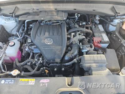 2025 Toyota Grand Highlander XLE - zdjęcie 16 z 33 - miniatura