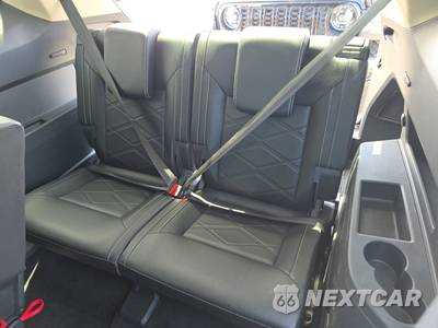 2025 Volkswagen Atlas 2.0T SE w/Technology - zdjęcie 14 z 23 - miniatura