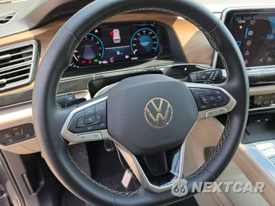 2025 Volkswagen Atlas 2.0T SE w/Technology - zdjęcie 10 z 24 - miniatura