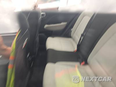 2025 Hyundai Venue SEL - zdjęcie 13 z 24 - miniatura