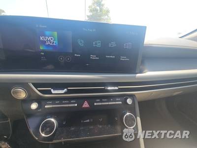 2025 Hyundai Sonata SEL - zdjęcie 11 z 40 - miniatura