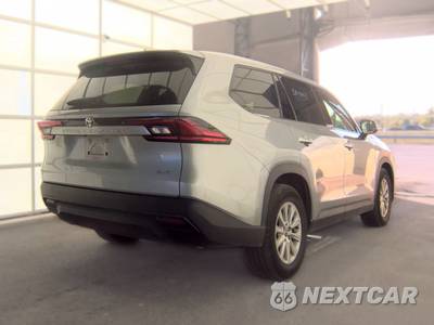 2025 Toyota Grand Highlander XLE - zdjęcie 4 z 31 - miniatura