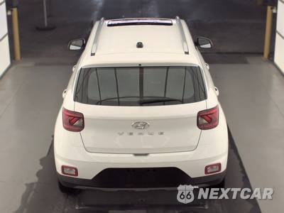 2025 Hyundai Venue SEL - zdjęcie 5 z 21 - miniatura