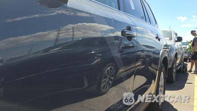2025 Toyota Grand Highlander XLE - zdjęcie 26 z 31 - miniatura