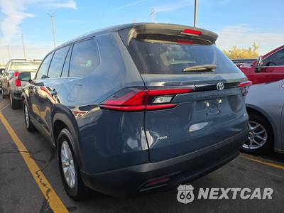 2025 Toyota Grand Highlander XLE - zdjęcie 6 z 31 - miniatura