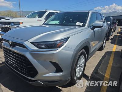 2025 Toyota Grand Highlander XLE - zdjęcie 1 z 32 - miniatura