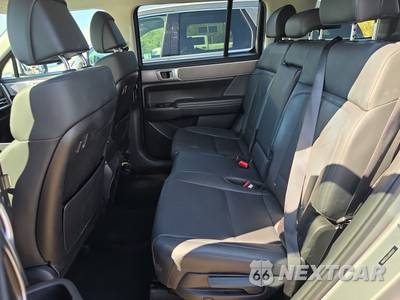 2025 Hyundai Santa Fe SEL - zdjęcie 13 z 31 - miniatura