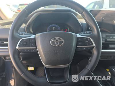 2025 Toyota Grand Highlander XLE - zdjęcie 10 z 34 - miniatura
