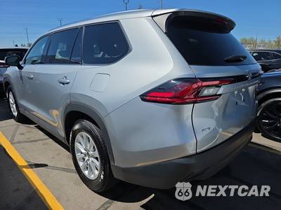 2025 Toyota Grand Highlander XLE - zdjęcie 6 z 32 - miniatura
