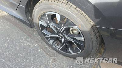 2025 Hyundai Sonata SEL - zdjęcie 24 z 33 - miniatura