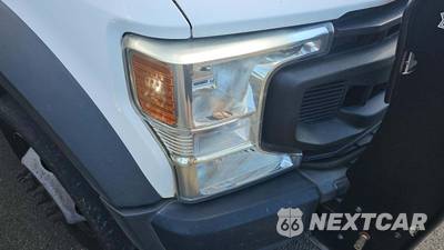 2021 Ford Super Duty F-450 Cab Chassis XL Extended Cab w/Rear Doors DRW - zdjęcie 27 z 42 - miniatura