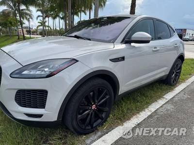 2019 Jaguar E-PACE SE - zdjęcie 6 z 34 - miniatura