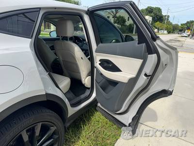 2019 Jaguar E-PACE SE - zdjęcie 27 z 34 - miniatura