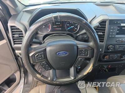 2021 Ford Super Duty F-450 Cab Chassis XL Extended Cab w/Rear Doors DRW - zdjęcie 10 z 42 - miniatura