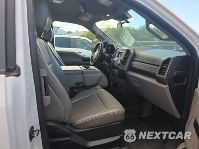 2021 Ford Super Duty F-450 Cab Chassis XL Extended Cab w/Rear Doors DRW - zdjęcie 8 z 42 - miniatura