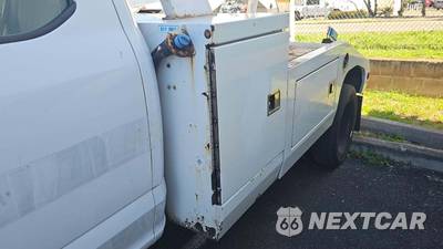 2021 Ford Super Duty F-450 Cab Chassis XL Extended Cab w/Rear Doors DRW - zdjęcie 34 z 42 - miniatura