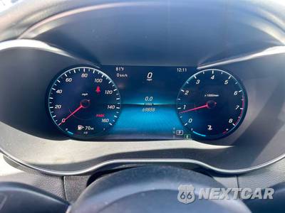 2019 Mercedes-Benz C 300 4MATIC Sedan - zdjęcie 9 z 27 - miniatura