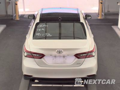 2022 Toyota Camry XLE - zdjęcie 5 z 30 - miniatura