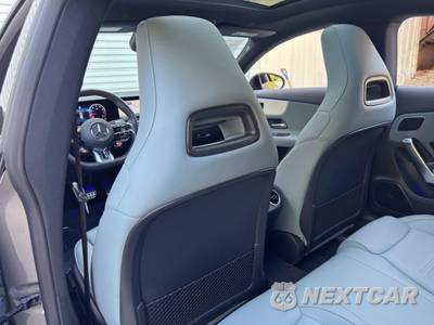 2025 Mercedes-Benz AMG CLA 45 4MATIC - zdjęcie 43 z 50 - miniatura