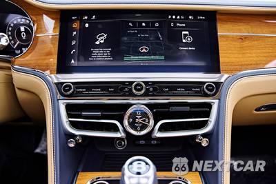 2025 Bentley Flying Spur Speed V8 Hybrid - zdjęcie 77 z 83 - miniatura