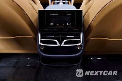 2025 Bentley Flying Spur Speed V8 Hybrid - zdjęcie 59 z 83 - miniatura