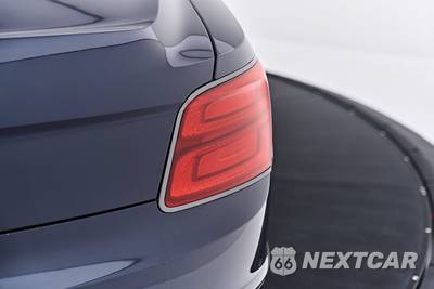 2025 Bentley Flying Spur Speed V8 Hybrid - zdjęcie 23 z 83 - miniatura
