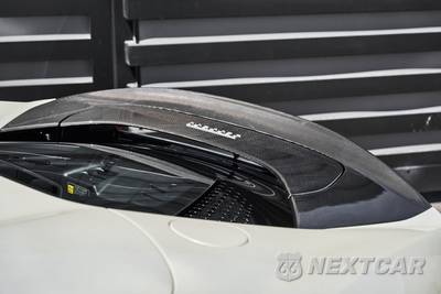 2022 Ferrari SF90 Spider - zdjęcie 12 z 79 - miniatura