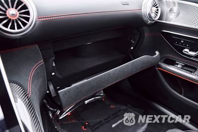 2026 Mercedes-Benz AMG GT 63 4MATIC+ Coupe - zdjęcie 79 z 81 - miniatura