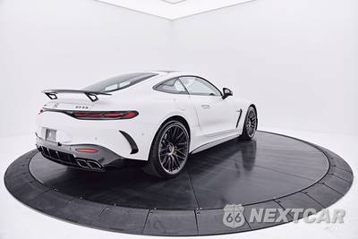 2026 Mercedes-Benz AMG GT 63 4MATIC+ Coupe - zdjęcie 19 z 81 - miniatura