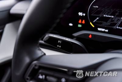 2021 Porsche Taycan Turbo S - zdjęcie 67 z 89 - miniatura