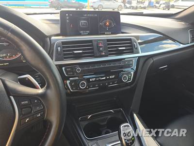 2020 BMW 4 Series Convertible 430i - zdjęcie 11 z 33 - miniatura
