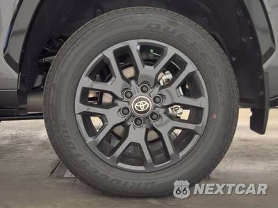 2026 Toyota Sequoia Platinum - zdjęcie 12 z 26 - miniatura