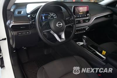2025 Nissan Altima SV - zdjęcie 7 z 25 - miniatura
