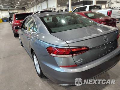 2020 Volkswagen Passat 2.0T SE - zdjęcie 7 z 31 - miniatura