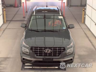 2025 Hyundai Venue SEL - zdjęcie 2 z 26 - miniatura