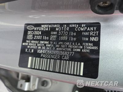 2025 Hyundai Venue SEL - zdjęcie 14 z 33 - miniatura