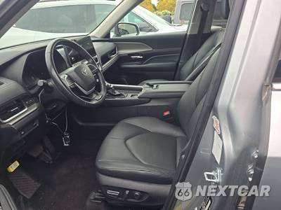 2025 Toyota Grand Highlander XLE - zdjęcie 7 z 28 - miniatura