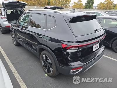 2025 Volkswagen Taos SE - zdjęcie 6 z 30 - miniatura