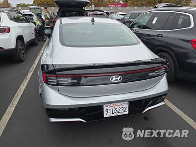 2025 Hyundai Sonata SEL - zdjęcie 5 z 26 - miniatura